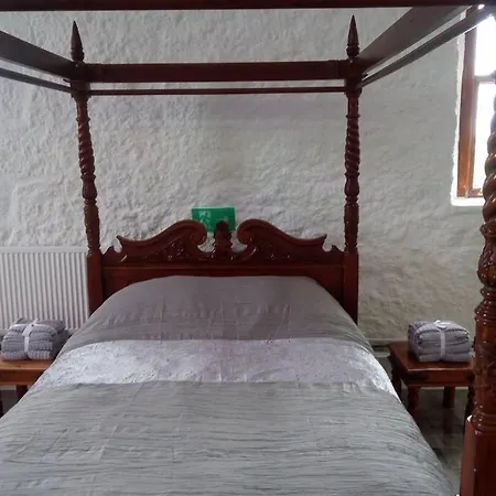 The Burren Art Gallery Built In 1798 Дом отдыха *