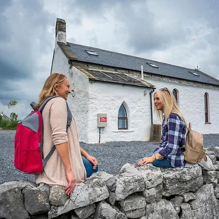 The Burren Art Gallery Built In 1798 Nyaraló