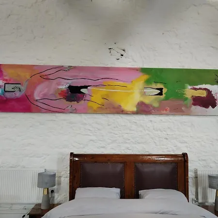 Дом отдыха The Burren Art Gallery Built In 1798